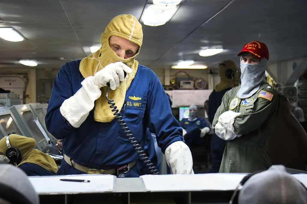 Illustration accompanying Anti-Corrosion Workwear for Tropical Ports: A Buyer’s Guide
