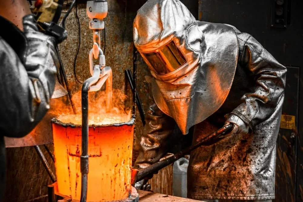 placeholder Illustration accompanying Common Mistakes in Using Aluminized PPE—and How to Avoid Them