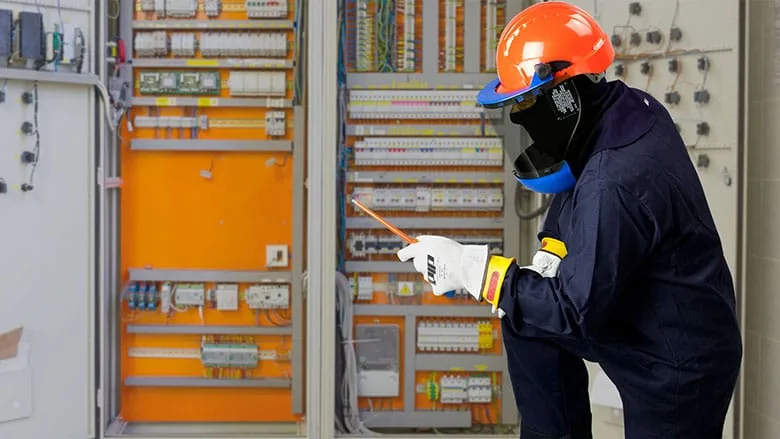 Illustration accompanying Arc Flash Hoods and Face Shields: Full Protection for the Head and Face