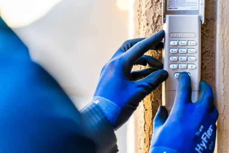 placeholder Illustration accompanying Electrical Insulating Gloves: Understanding ASTM D120 & IEC 60903 Standards