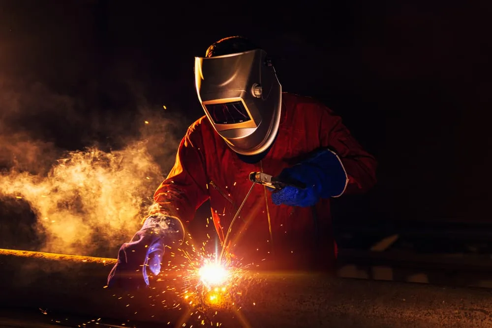 placeholder Illustration accompanying Heat Stress Management: Balancing Protection and Comfort in Welding PPE