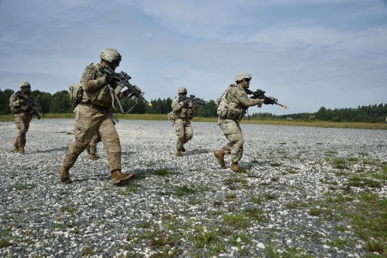 army-2679138