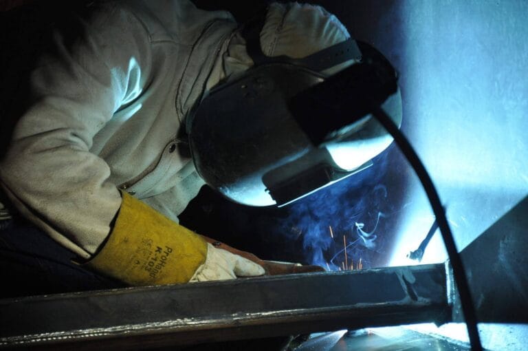 workers038