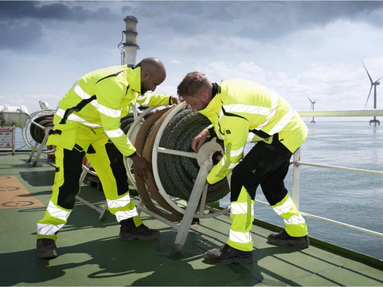 19035-449_19049-711_A05