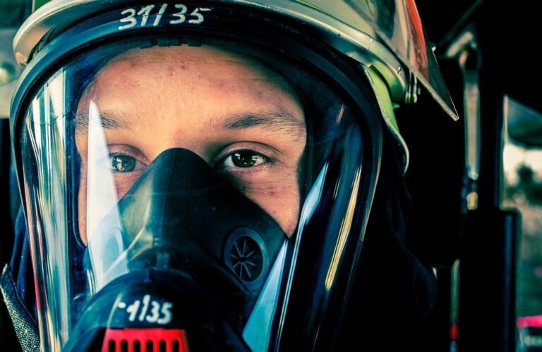 fire-respiratory-protection-breathing-apparatus-9d1fdf-1024